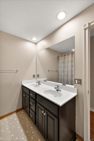219 E Caledonia Street, Howell, MI 48843