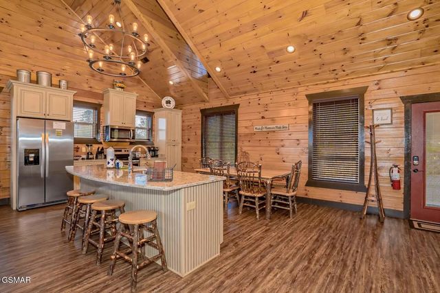 1740 Angela Starr Street, Sevierville, TN 37876