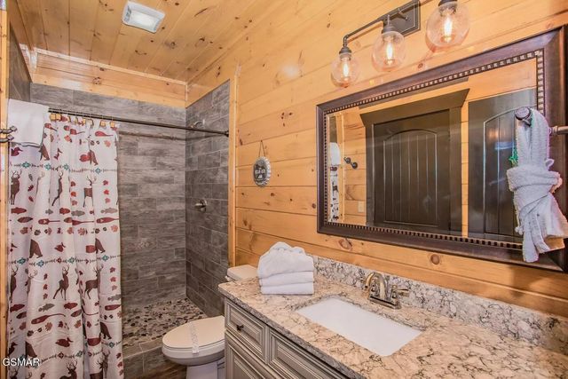 1740 Angela Starr Street, Sevierville, TN 37876