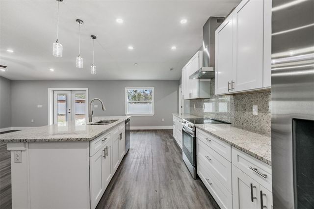 11734 ORANGE COURT, Dade City, FL 33525