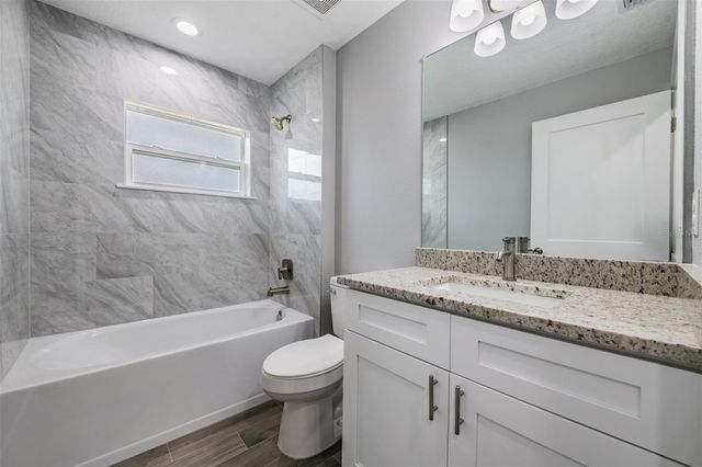 11734 ORANGE COURT, Dade City, FL 33525