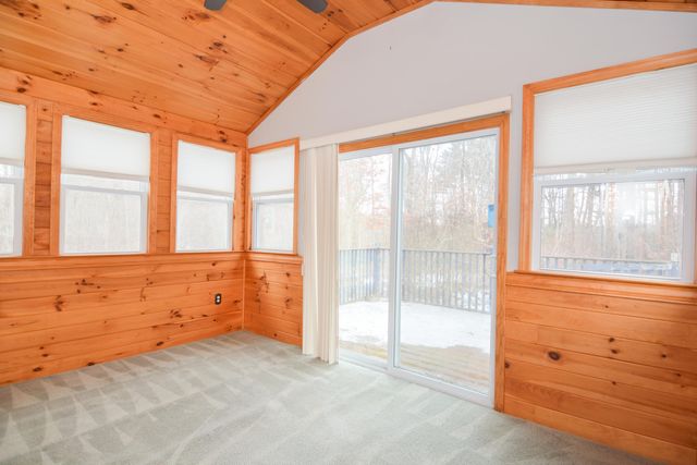 47 Campbell Street, Salem, NH 03079