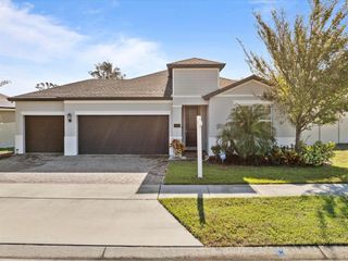 528 BELLISSIMO PLACE, Howey In The Hills, FL 34737