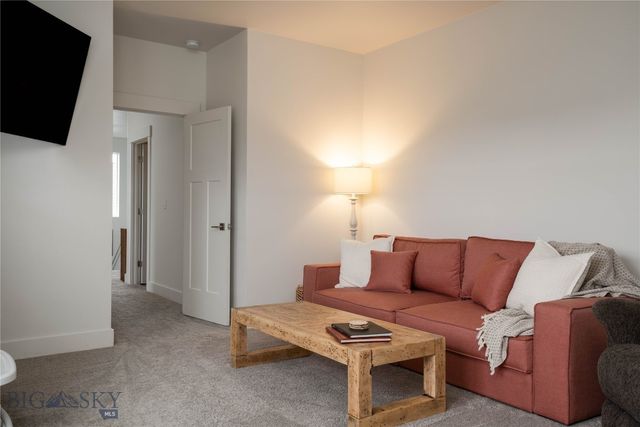 1704 Wyatt Earp Court, Belgrade, MT 59714