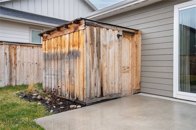 1704 Wyatt Earp Court, Belgrade, MT 59714