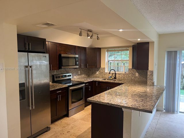 4979 SW 123rd Ter, Cooper City, FL 33330