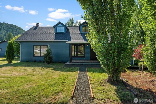 241 W Deyette Road, Shelton, WA 98584