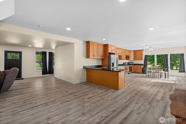 241 W Deyette Road, Shelton, WA 98584
