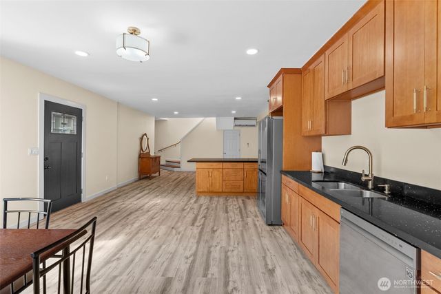 241 W Deyette Road, Shelton, WA 98584