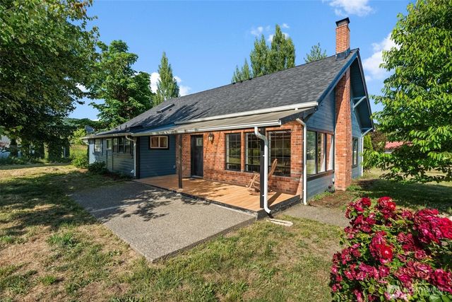 241 W Deyette Road, Shelton, WA 98584