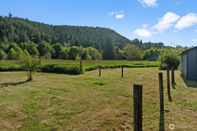 241 W Deyette Road, Shelton, WA 98584