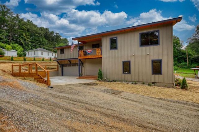 483 Church Street, Blue Ridge, GA 30513