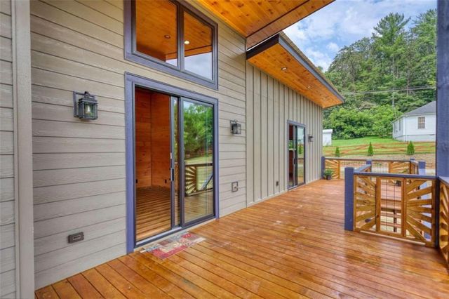 483 Church Street, Blue Ridge, GA 30513