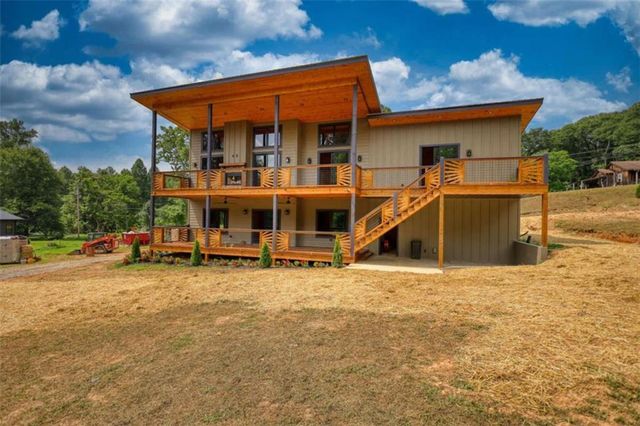 483 Church Street, Blue Ridge, GA 30513