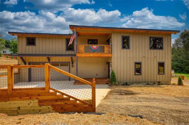 483 Church Street, Blue Ridge, GA 30513