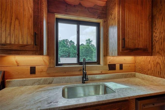 483 Church Street, Blue Ridge, GA 30513