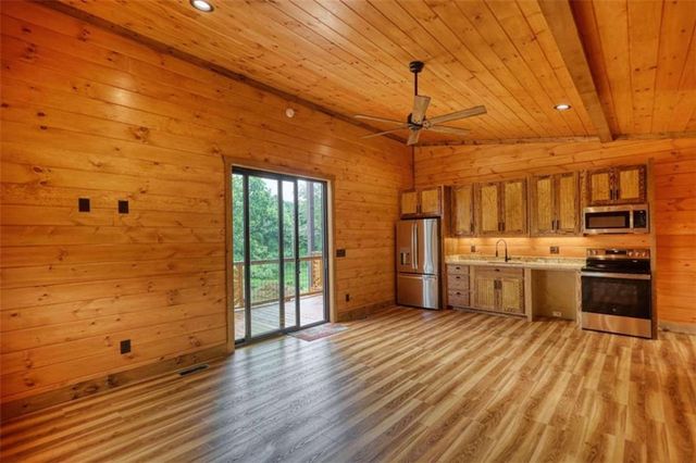 483 Church Street, Blue Ridge, GA 30513