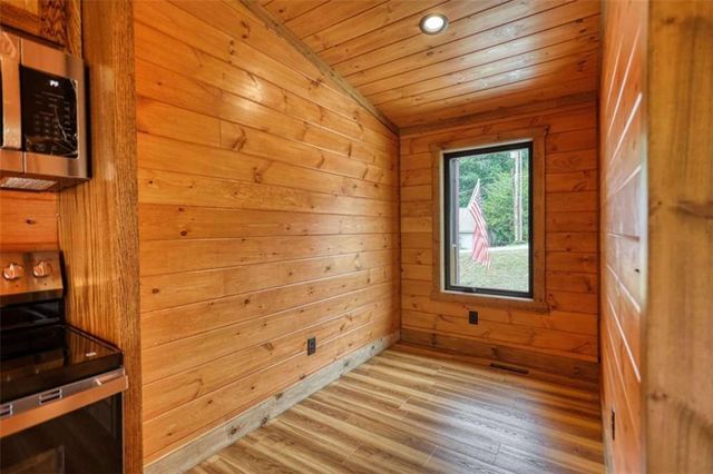 483 Church Street, Blue Ridge, GA 30513