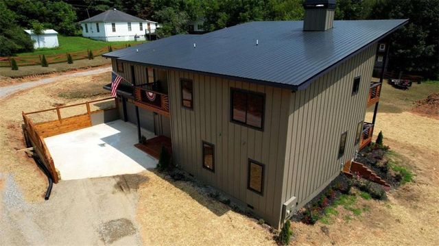 483 Church Street, Blue Ridge, GA 30513