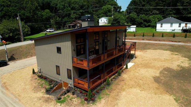 483 Church Street, Blue Ridge, GA 30513
