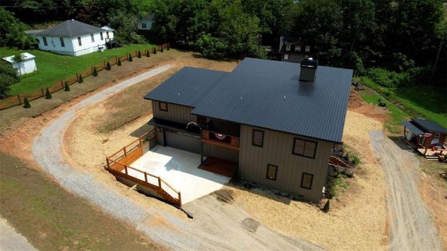 483 Church Street, Blue Ridge, GA 30513