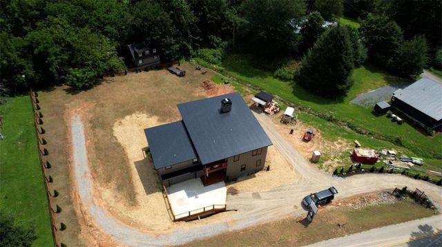 483 Church Street, Blue Ridge, GA 30513