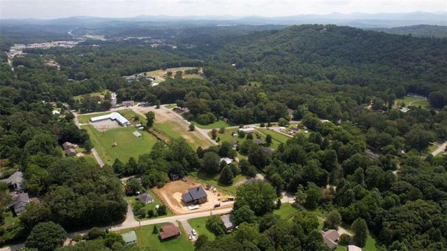 483 Church Street, Blue Ridge, GA 30513