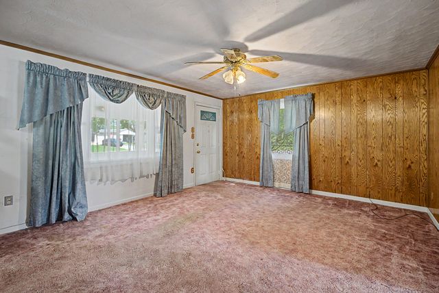 300 Fenwick Drive 300 Fenwick Drive, New Carlisle, OH 45344