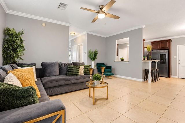 13742 Stabledon Drive, Houston, TX 77014