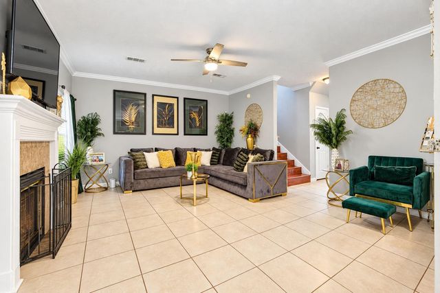 13742 Stabledon Drive, Houston, TX 77014