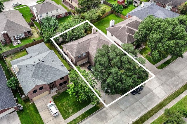 13742 Stabledon Drive, Houston, TX 77014