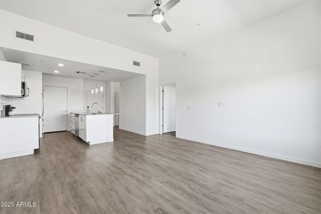 1130 N 2ND Street 313, Phoenix, AZ 85004