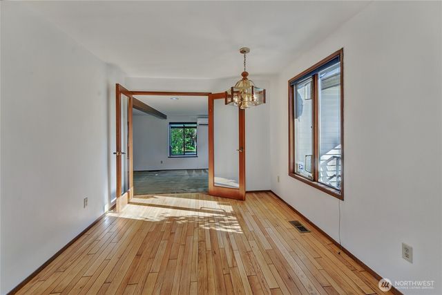 4221 72nd Street E, Tacoma, WA 98443