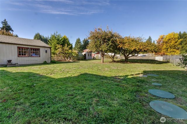 4221 72nd Street E, Tacoma, WA 98443