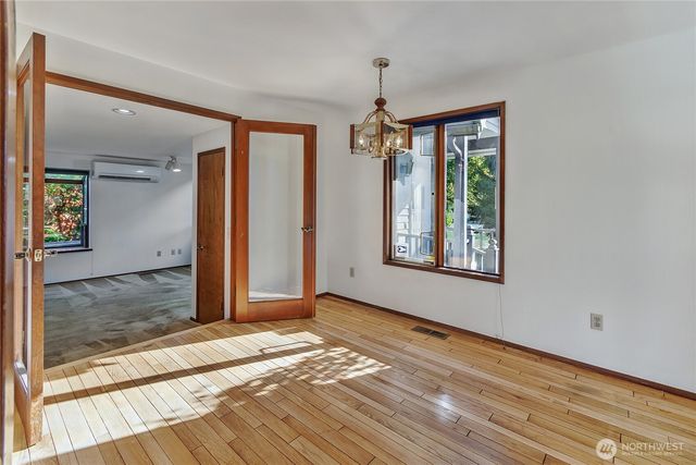 4221 72nd Street E, Tacoma, WA 98443