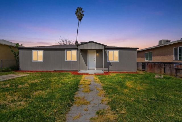 4629 E Alta Avenue, Fresno, CA 93702