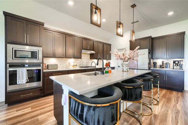 2404 Limestone Lane, Melissa, TX 75454