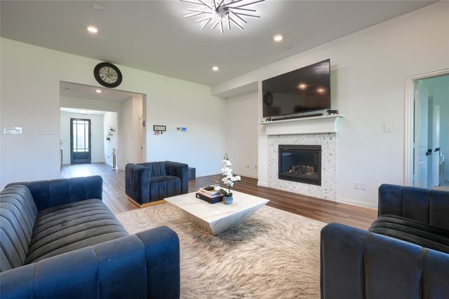 2404 Limestone Lane, Melissa, TX 75454