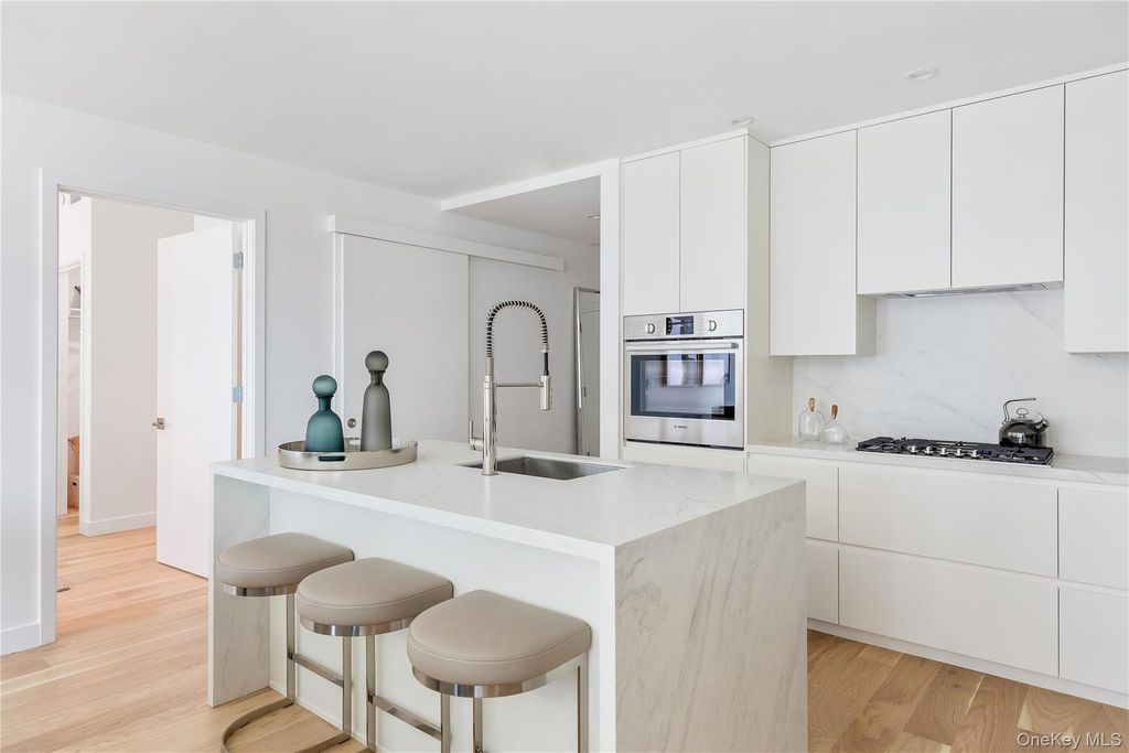 140 Boardwalk L4B, Long Beach, NY 11561 — photo 3