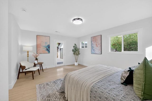 1150 Sevier Avenue, Menlo Park, CA 94025