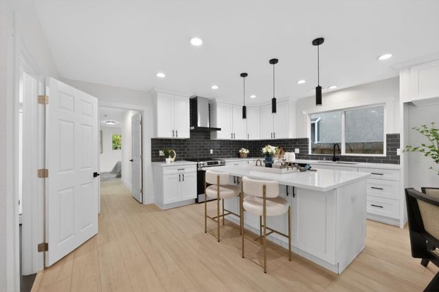 1150 Sevier Avenue, Menlo Park, CA 94025