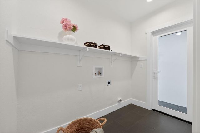 1150 Sevier Avenue, Menlo Park, CA 94025