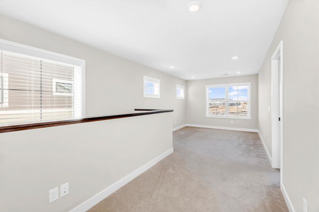 7065 181st Street W, Lakeville, MN 55044