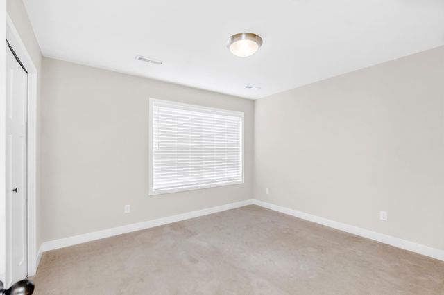 7065 181st Street W, Lakeville, MN 55044