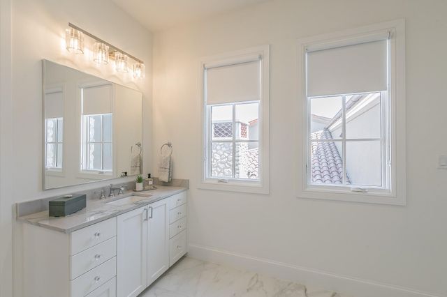 8 Comillas Drive, Westlake, TX 76262