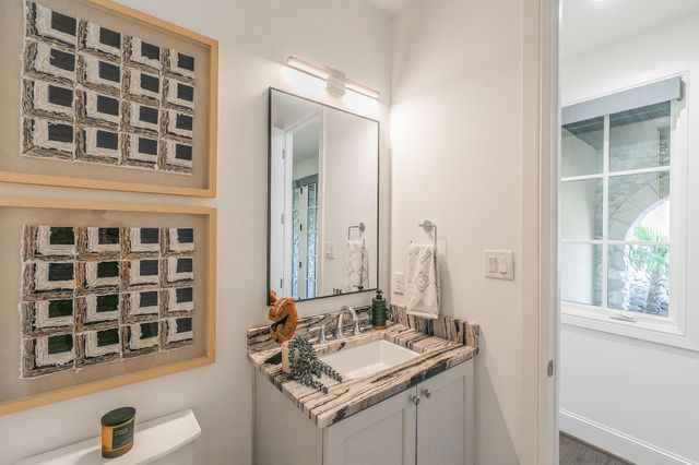 8 Comillas Drive, Westlake, TX 76262