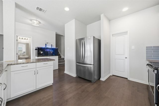 134 Finley ST, Hutto, TX 78634