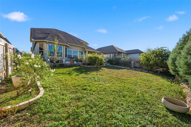 134 Finley ST, Hutto, TX 78634