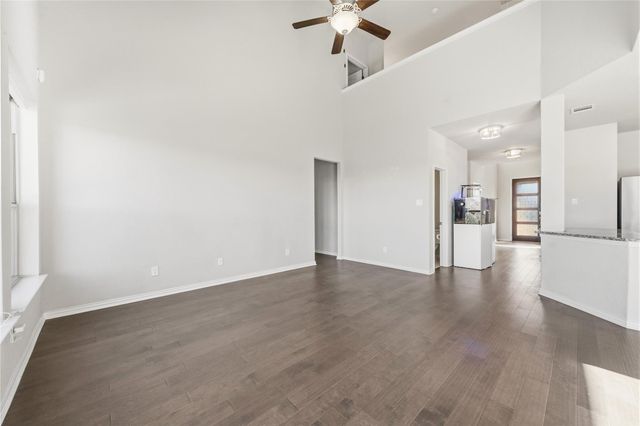 134 Finley ST, Hutto, TX 78634