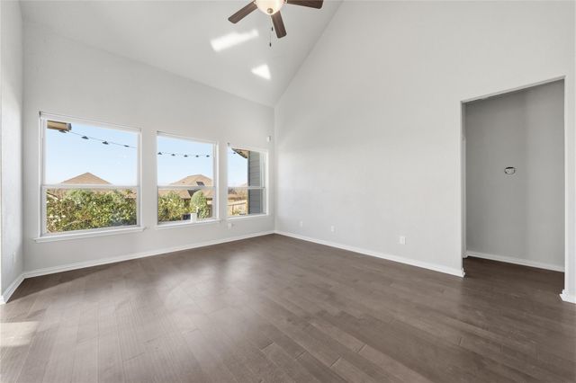 134 Finley ST, Hutto, TX 78634